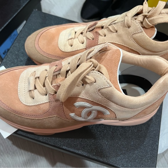 Used AUTHENTIC Chanel pink sneakers in size 40 - Picture 3 of 11